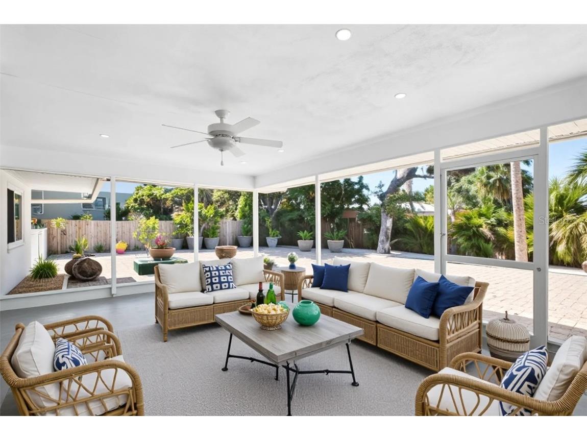 630 Venice Lane Sarasota FL 34242 A4669940 image46