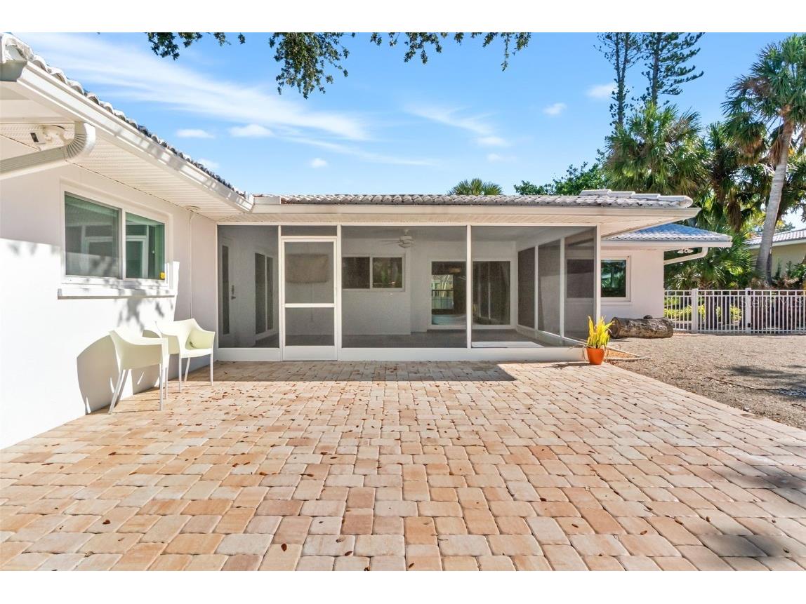 630 Venice Lane Sarasota FL 34242 A4669940 image53