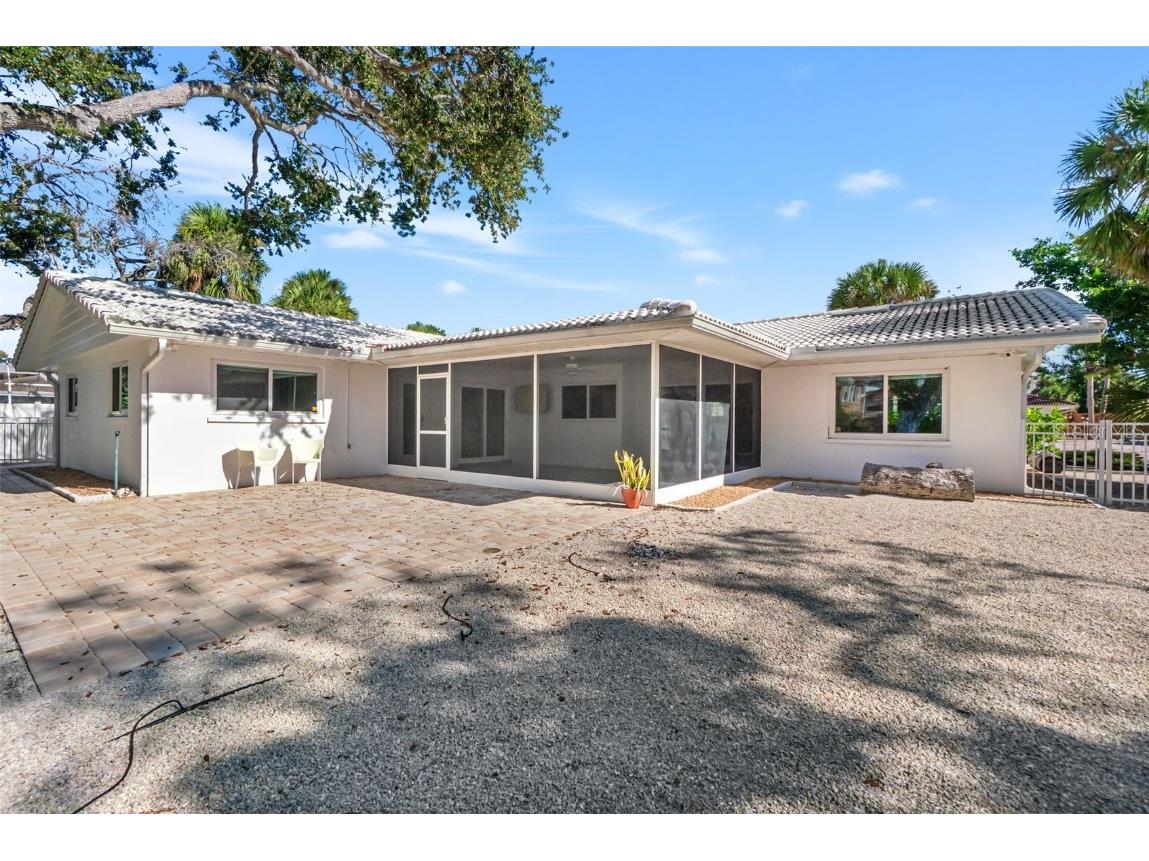 630 Venice Lane Sarasota FL 34242 A4669940 image54