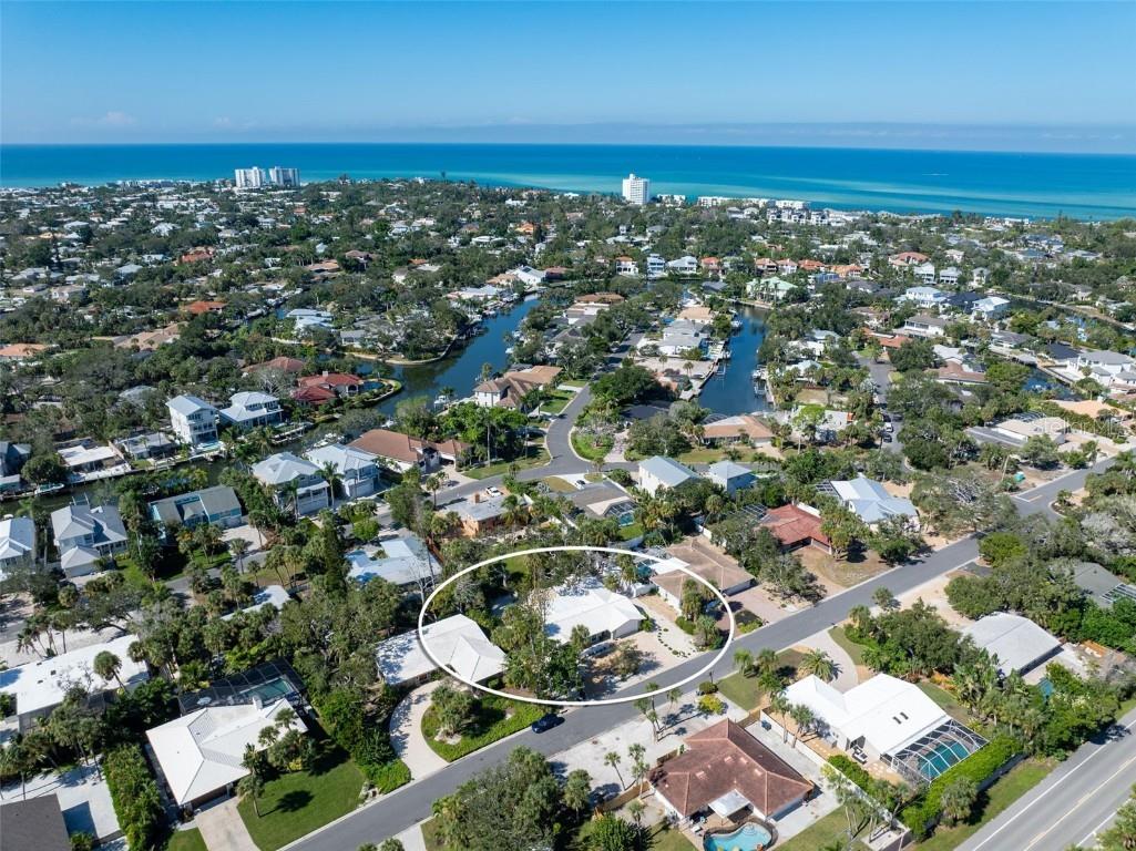 630 Venice Lane Sarasota FL 34242 A4669940 image64