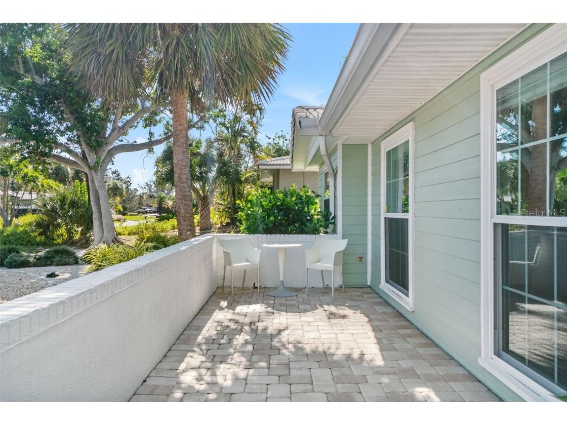 630 Venice Lane Sarasota FL 34242 A4669940 image7