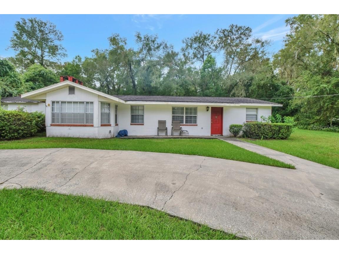 630 W New York Avenue Orange City FL 32763 V4932657 image1