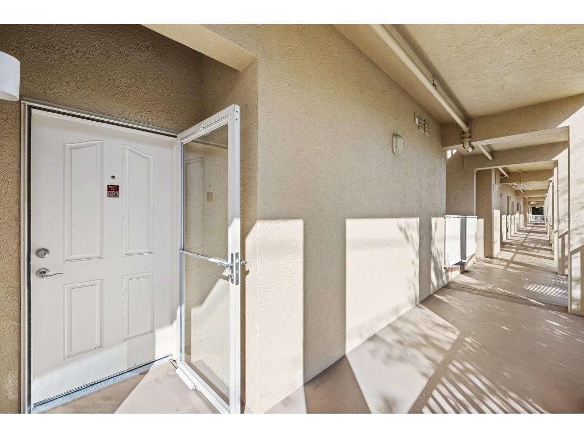 630 Wells Court #201 Clearwater FL 33756 TB8454356 image3