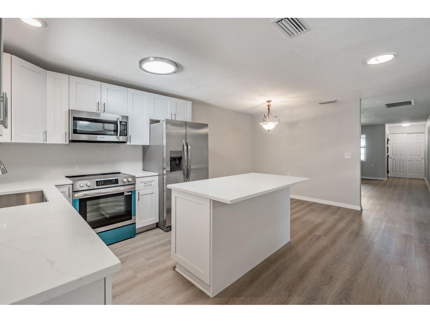 6300 Bayou Grande Boulevard NE Saint Petersburg FL 33702 TB8509082 image20