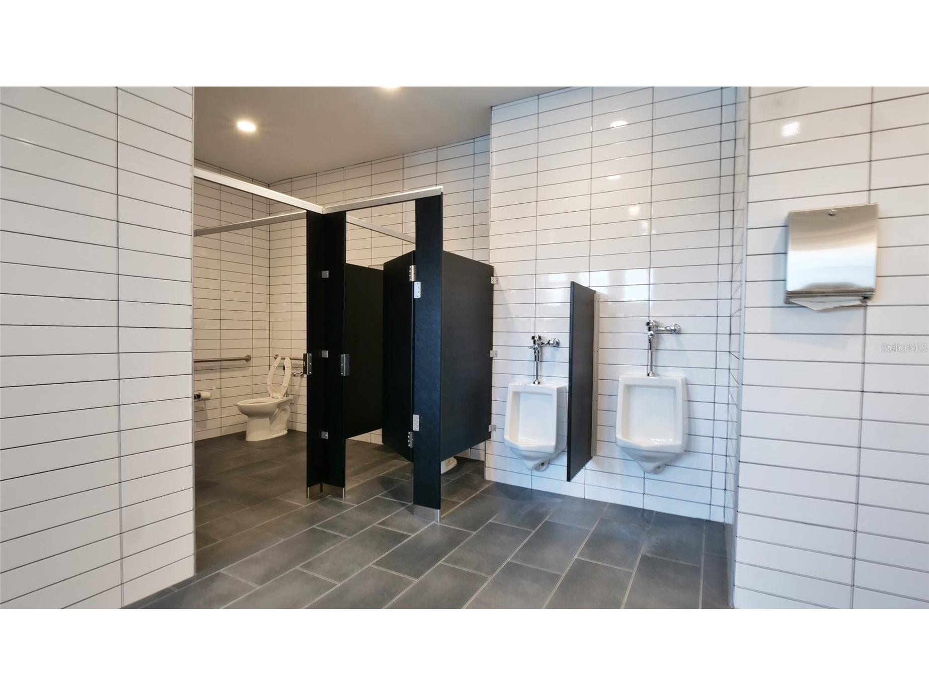 6300 Beverly Hills Drive Zephyrhills FL 33541 TB8486629 image46