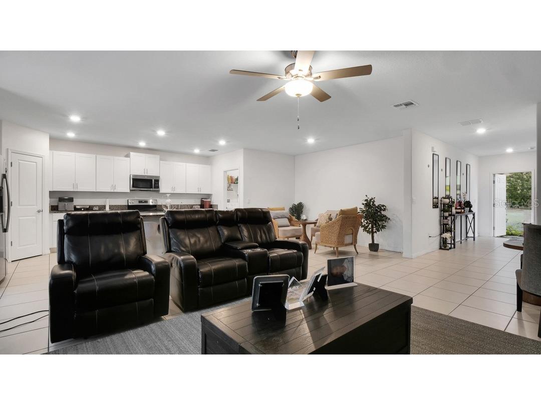 6300 Beverly Hills Drive Zephyrhills FL 33541 TB8486629 image6