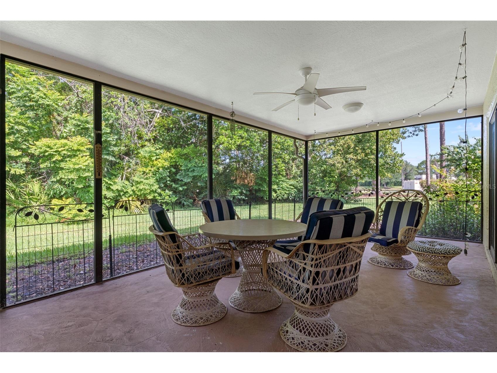 6300 Darien Way Spring Hill FL 34606 W7886814 image37