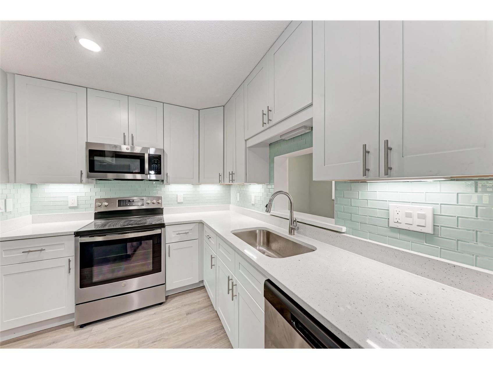 6300 Flotilla Drive #105 Holmes Beach FL 34217 A4668176 image14