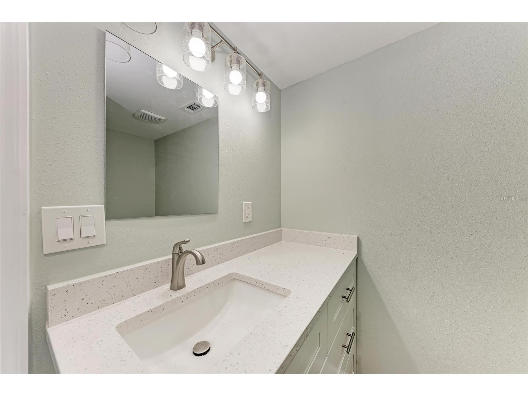 6300 Flotilla Drive #105 Holmes Beach FL 34217 A4668176 image19