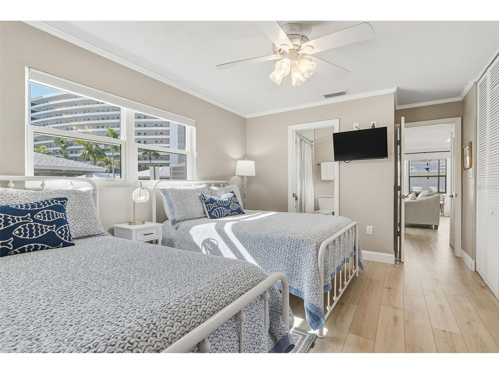 6300 Midnight Pass Road #21 Sarasota FL 34242 A4678951 image22