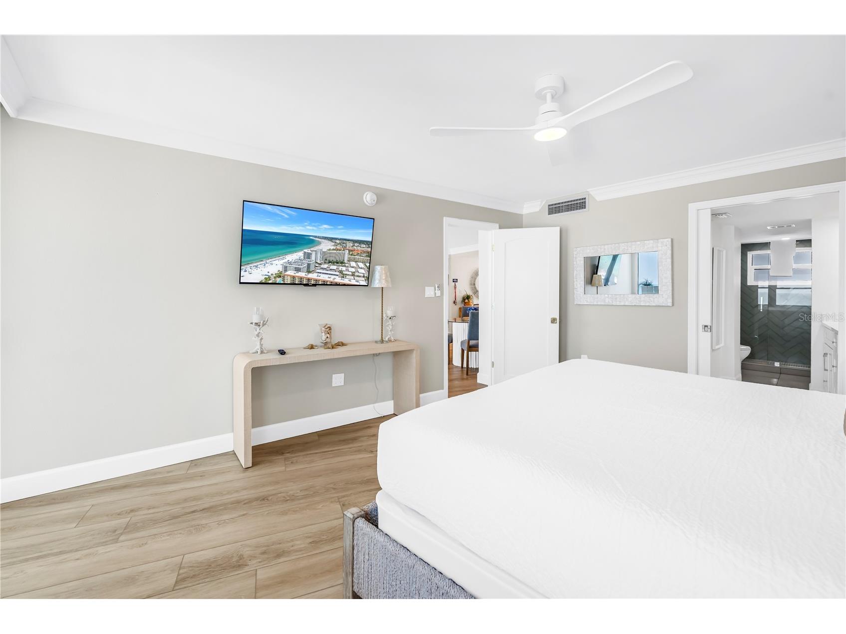 6300 Midnight Pass Road #702 Sarasota FL 34242 - GULF OF MEXICO A4692155 image22