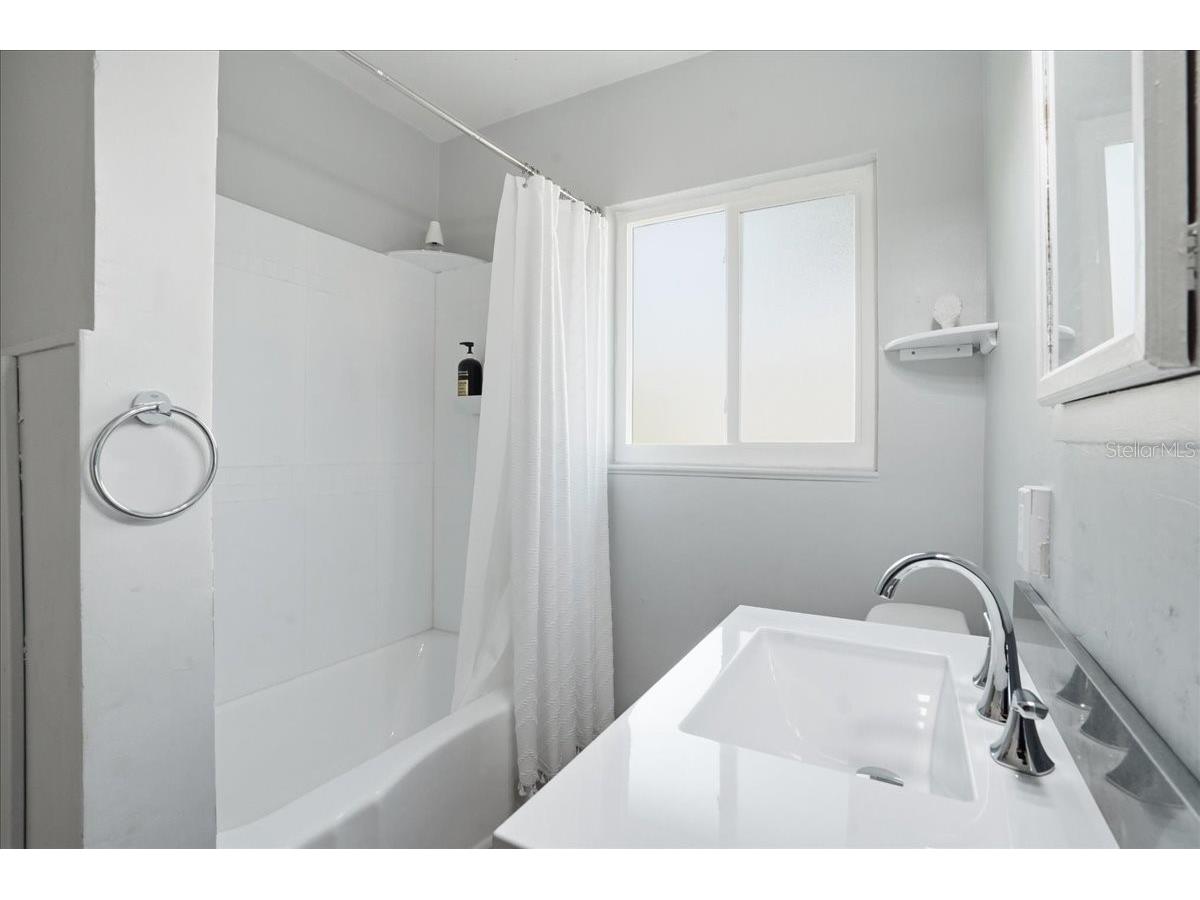 6301 11th Avenue S Gulfport FL 33707 TB8508454 image19