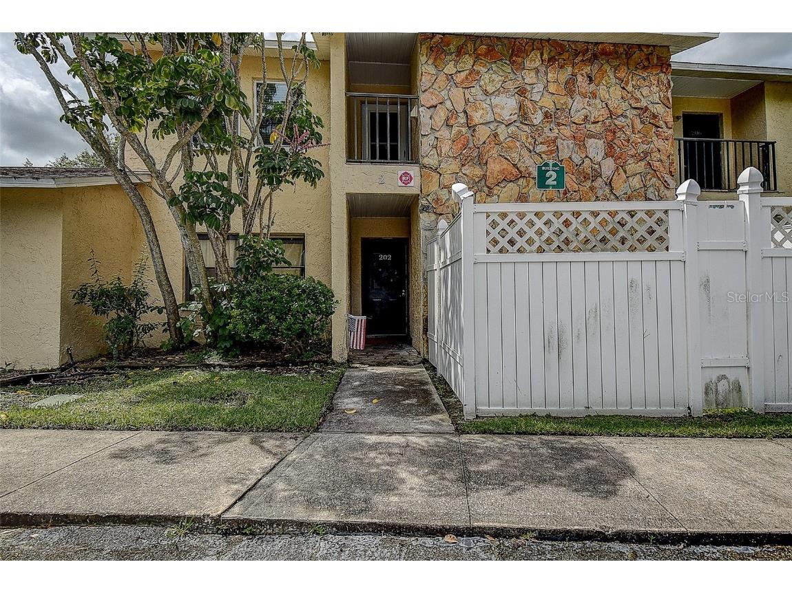 6301 58th Street N #205 Pinellas Park FL 33781 U8252391 image1