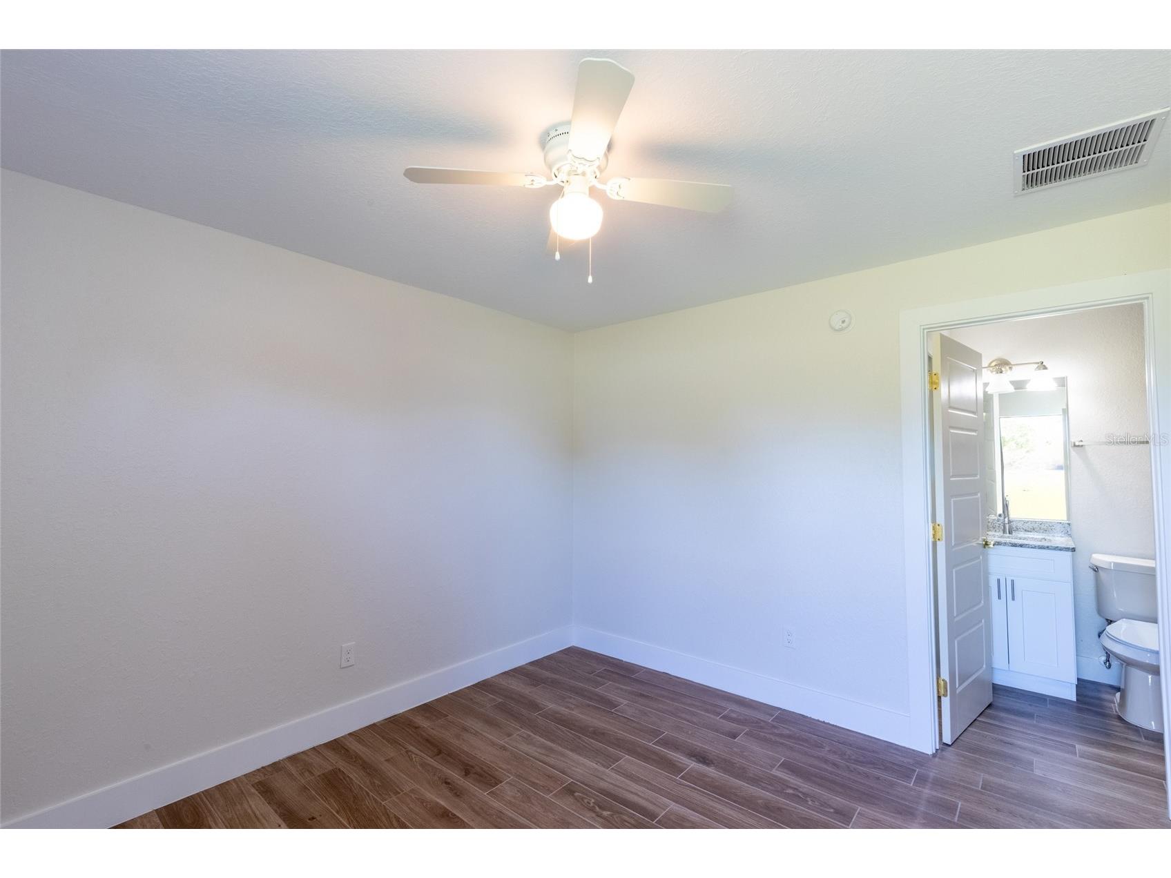 6301 Candler Terrace Sebring FL 33876 P4938211 image23