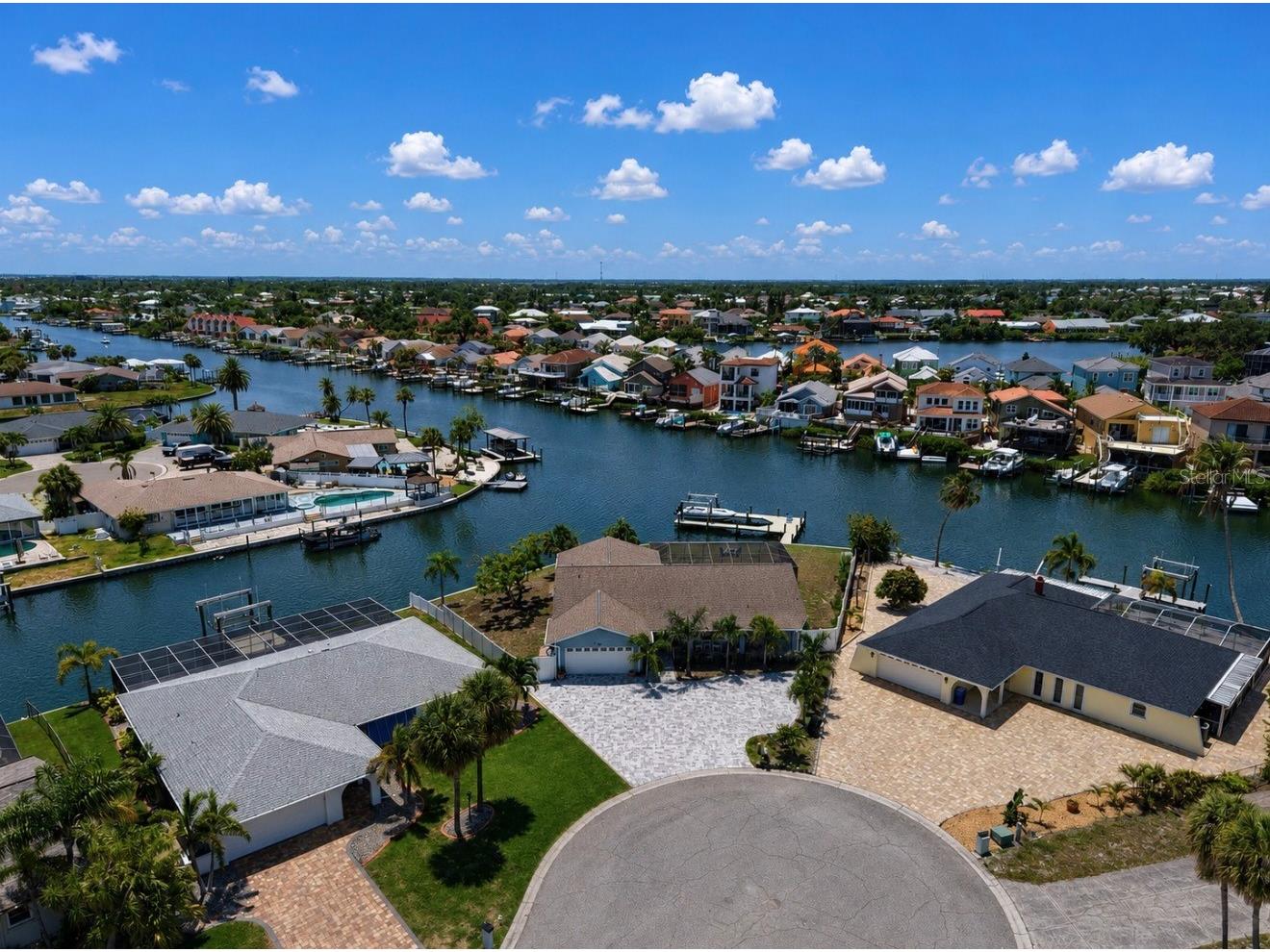 6301 Cottonwood Lane Apollo Beach FL 33572 TB8519374 image4
