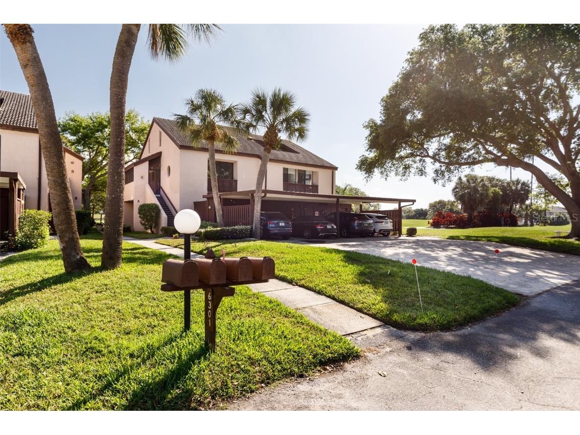 6301 Pelican Creek Crossing #D Saint Petersburg FL 33707 U8192254 image1