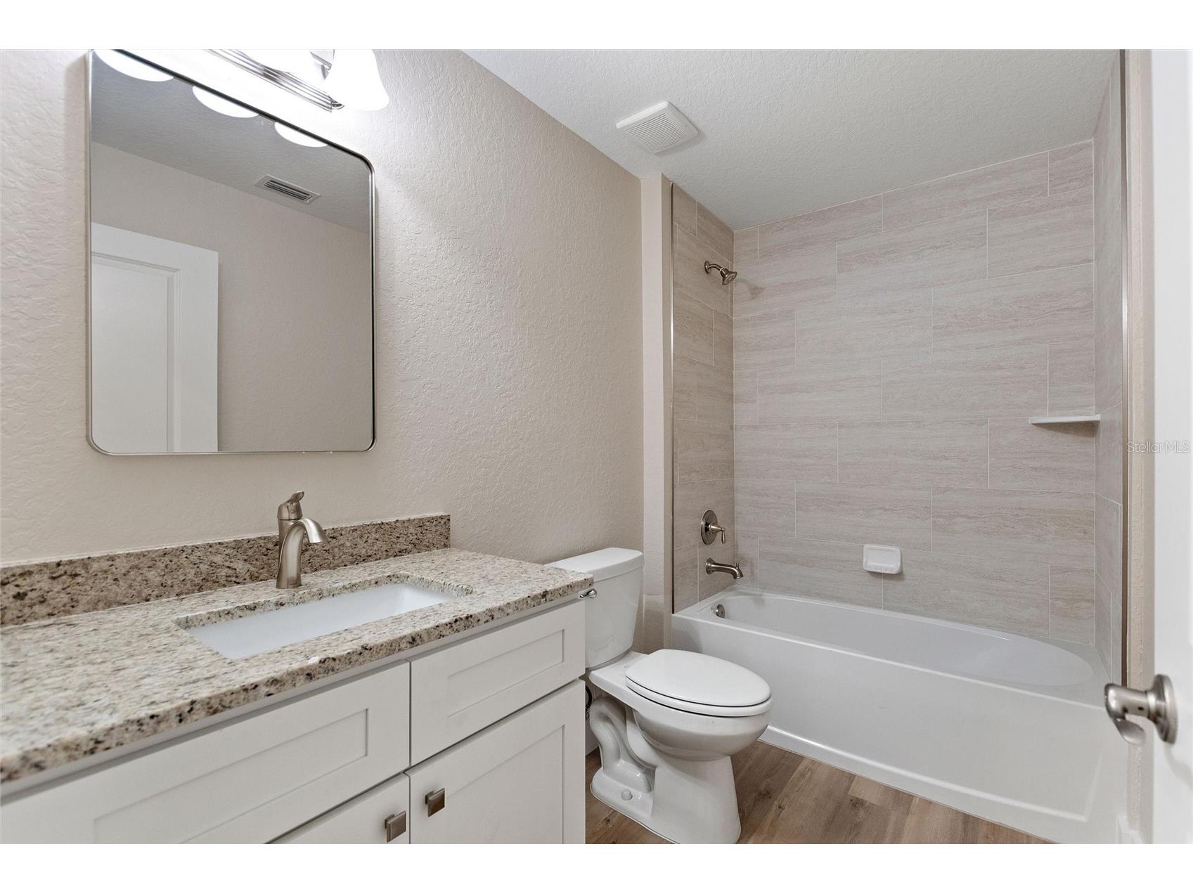 6301 Red Grange Boulevard Indian Lake Estates FL 33855 - LAKE WALK IN WATER P4938505 image26