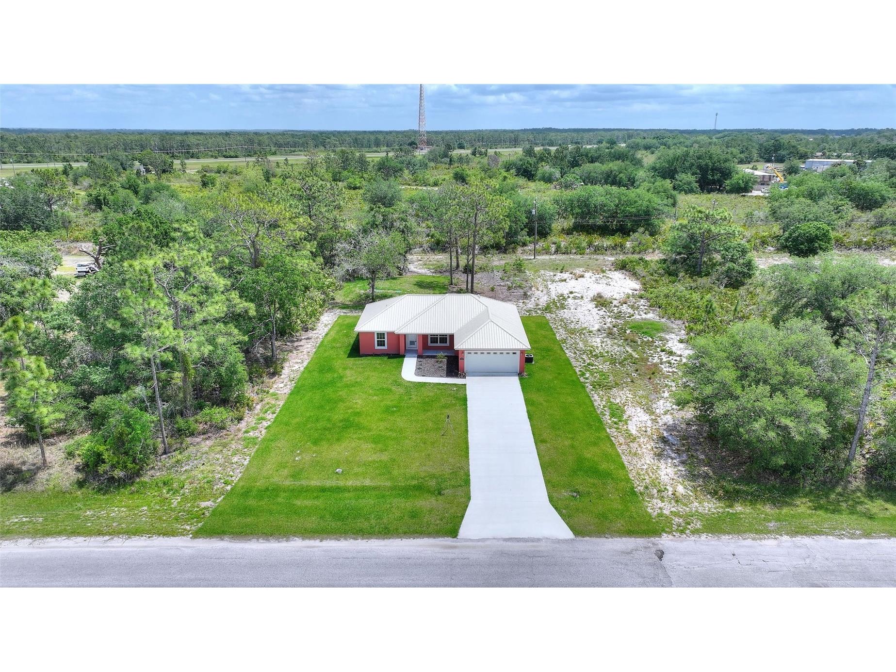 6301 Red Grange Boulevard Indian Lake Estates FL 33855 - LAKE WALK IN WATER P4938505 image32