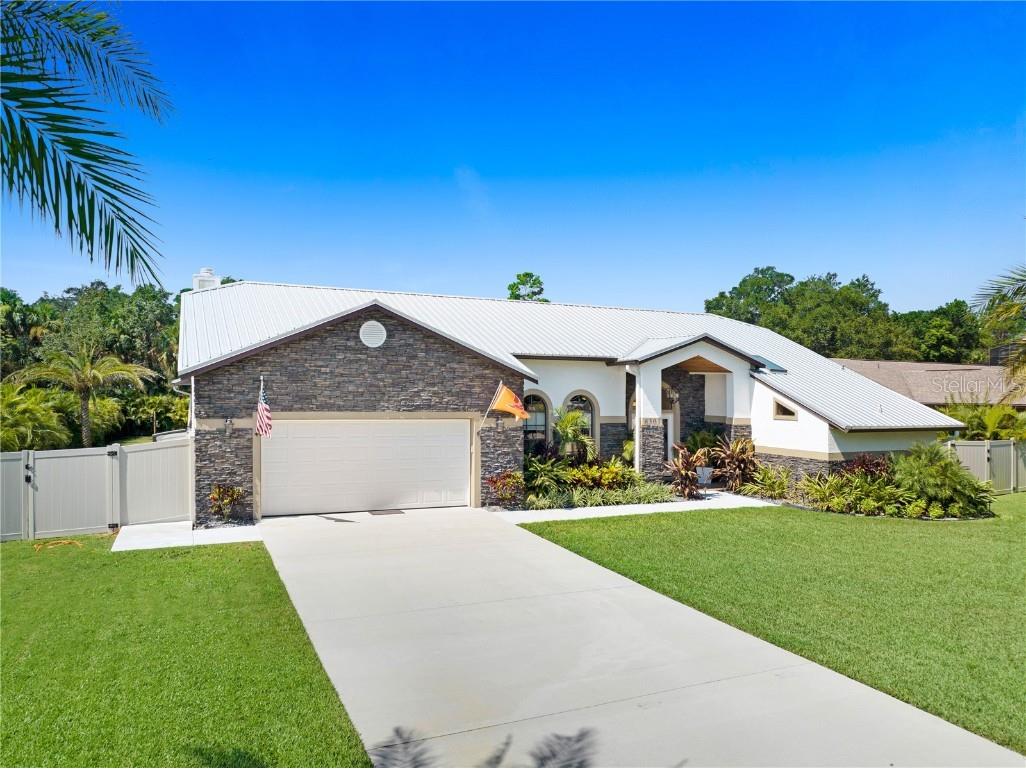 6301 Whispering Lane Titusville FL 32780 V4931584 image1