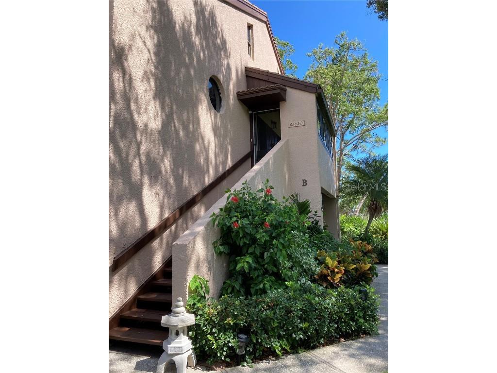 6302 Pelican Creek Crossing #D Saint Petersburg FL 33707 U8205458 image1