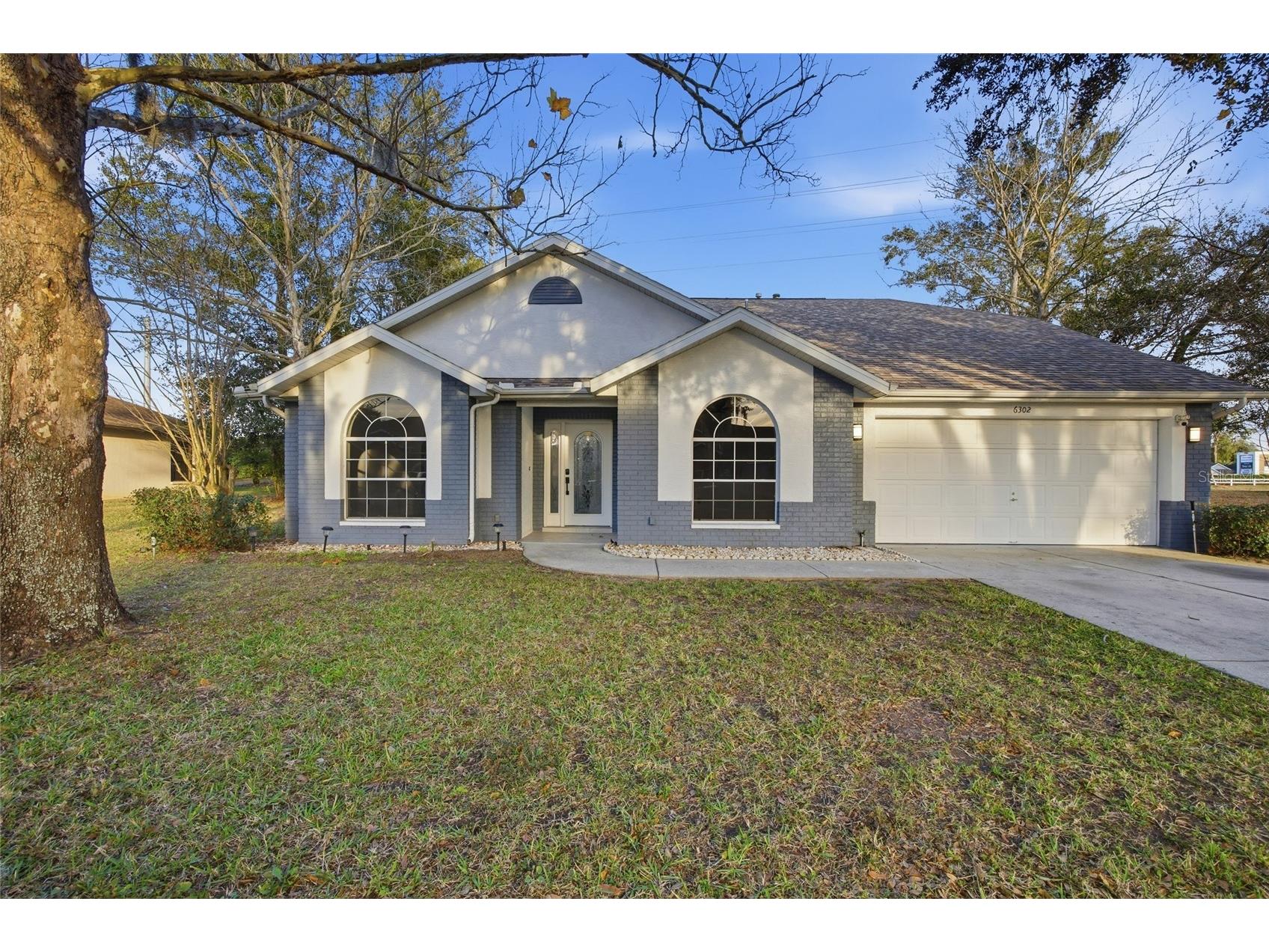 6302 Silver Oaks Drive Zephyrhills FL 33542 TB8468019 image1