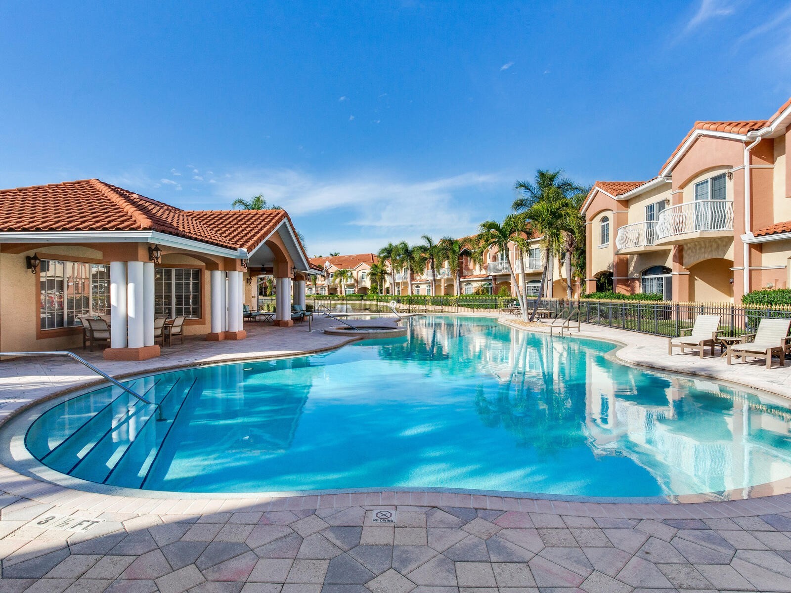 6302 Vista Verde Drive E Saint Petersburg FL 33707 TB8512177 image58
