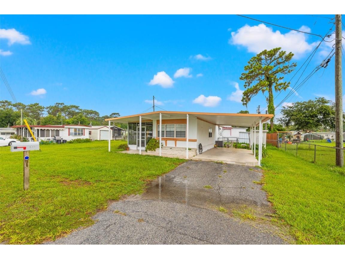 6303 23rd Street Zephyrhills FL 33542 T3459001 image1