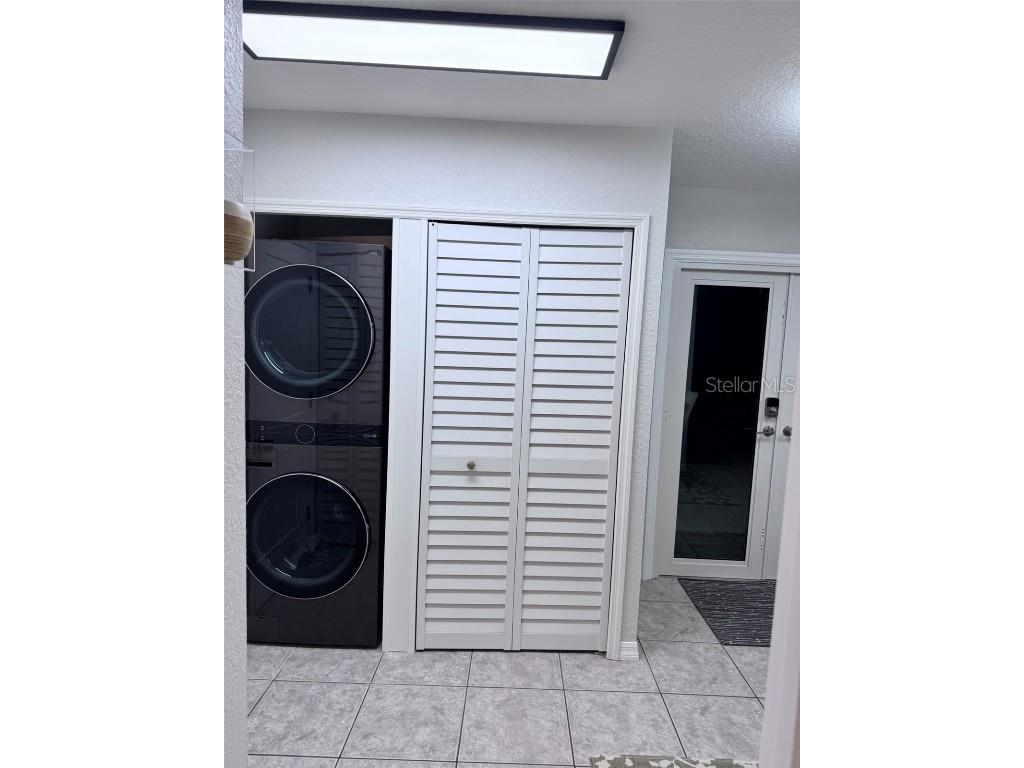 6304 Beechwood Avenue Sarasota FL 34231 A4628886 image10