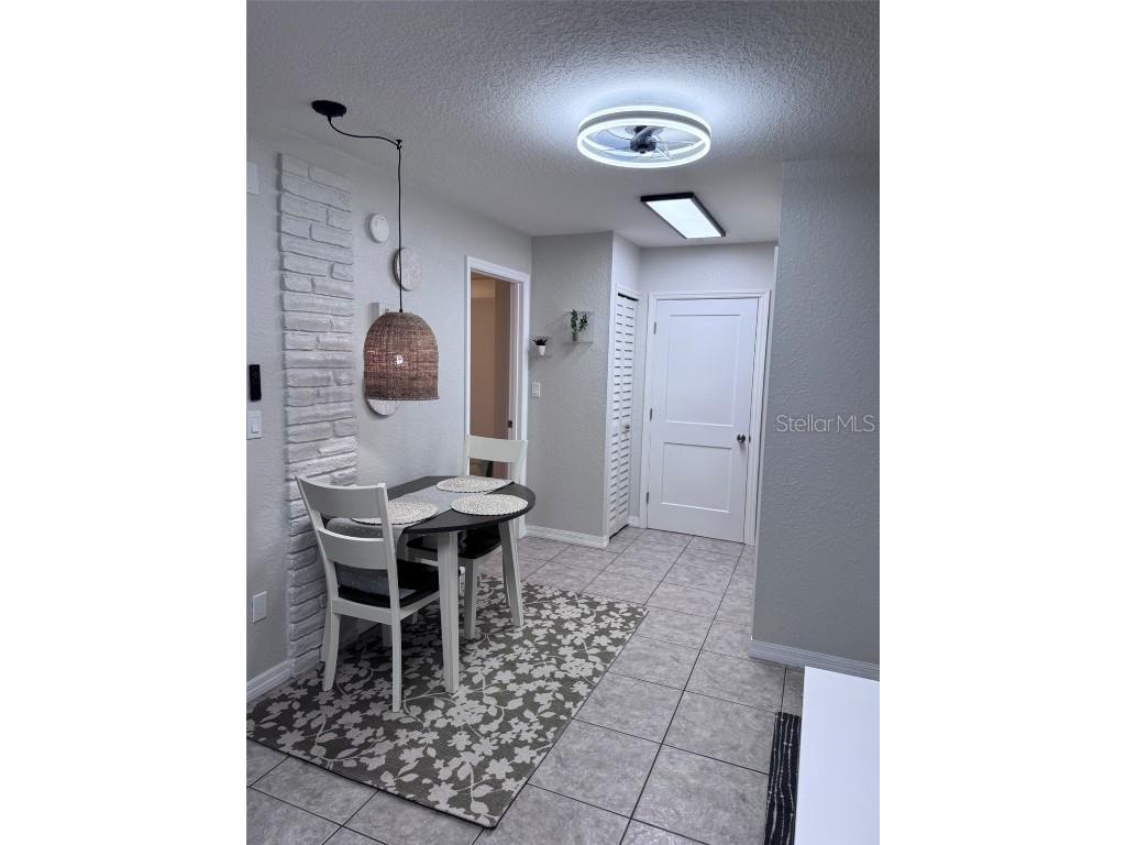 6304 Beechwood Avenue Sarasota FL 34231 A4628886 image14