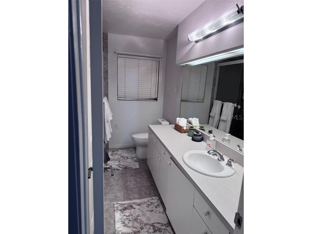 6304 Beechwood Avenue Sarasota FL 34231 A4628886 image22