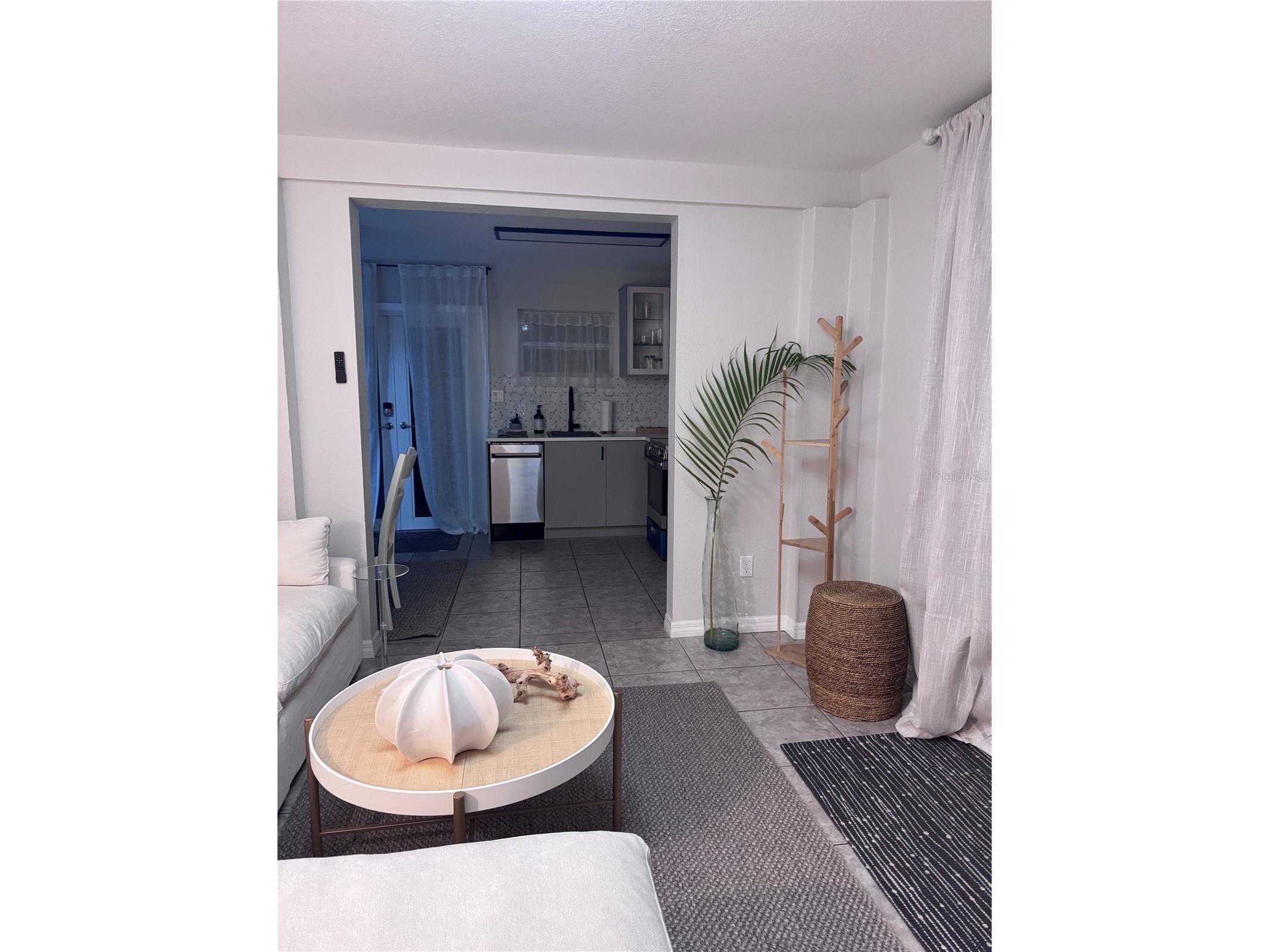 6304 Beechwood Avenue Sarasota FL 34231 A4628886 image65
