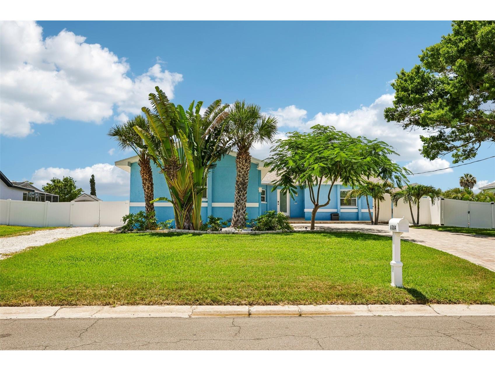 6304 Flamingo Drive Apollo Beach FL 33572 TB8518001 image82