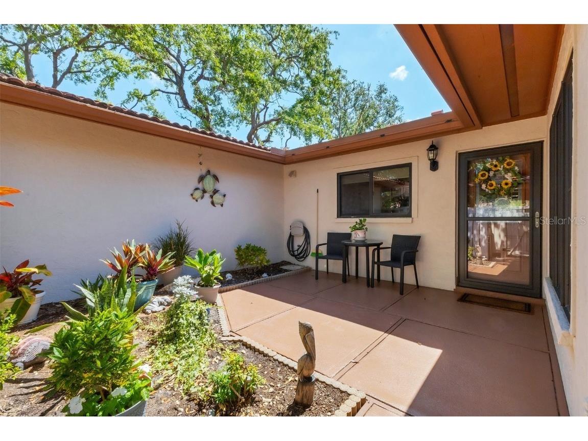 6304 Pelican Drive Bradenton FL 34210 A4650357 image1