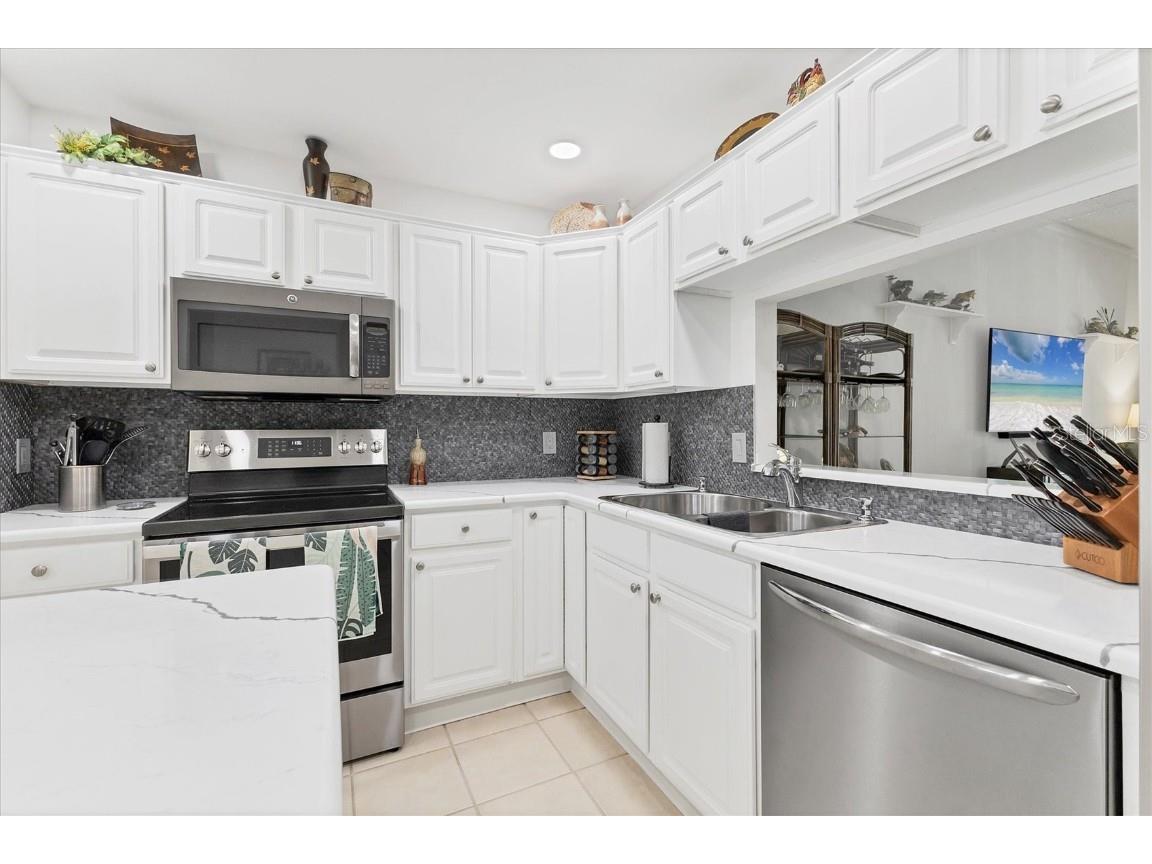 6304 Pelican Drive Bradenton FL 34210 A4650357 image8