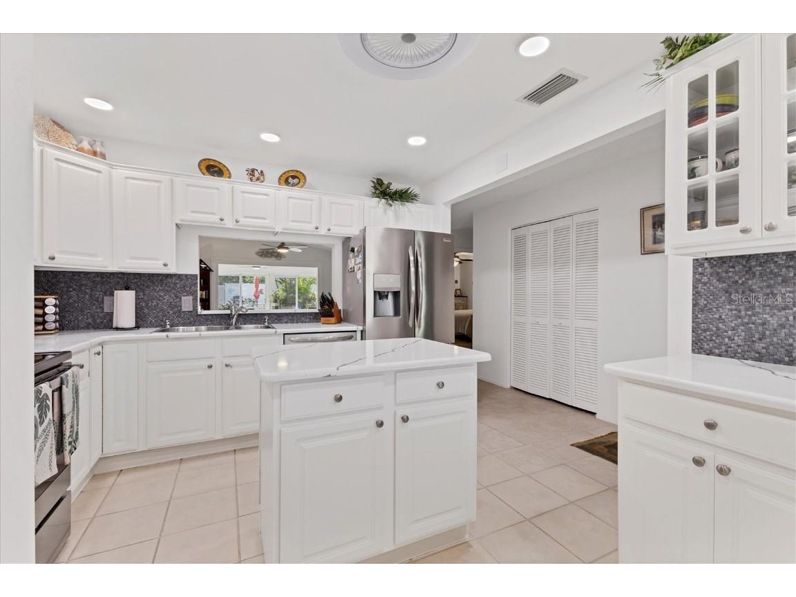 6304 Pelican Drive Bradenton FL 34210 A4650357 image9