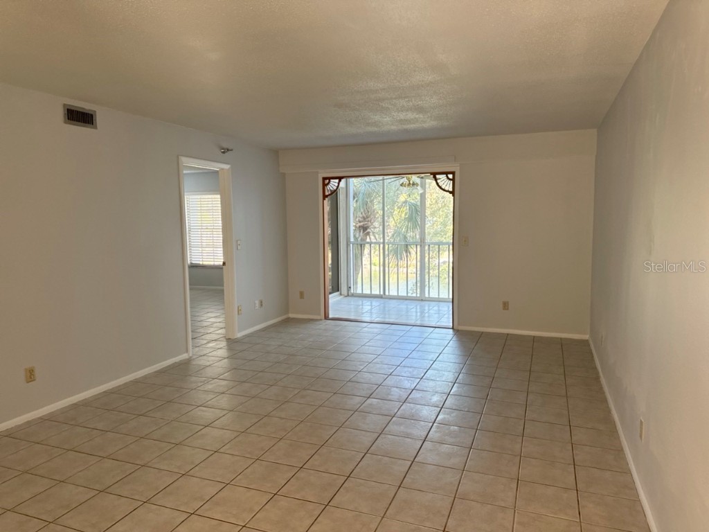 6304 Pointe West Boulevard #A206 Bradenton FL 34209 TB8457056 image3