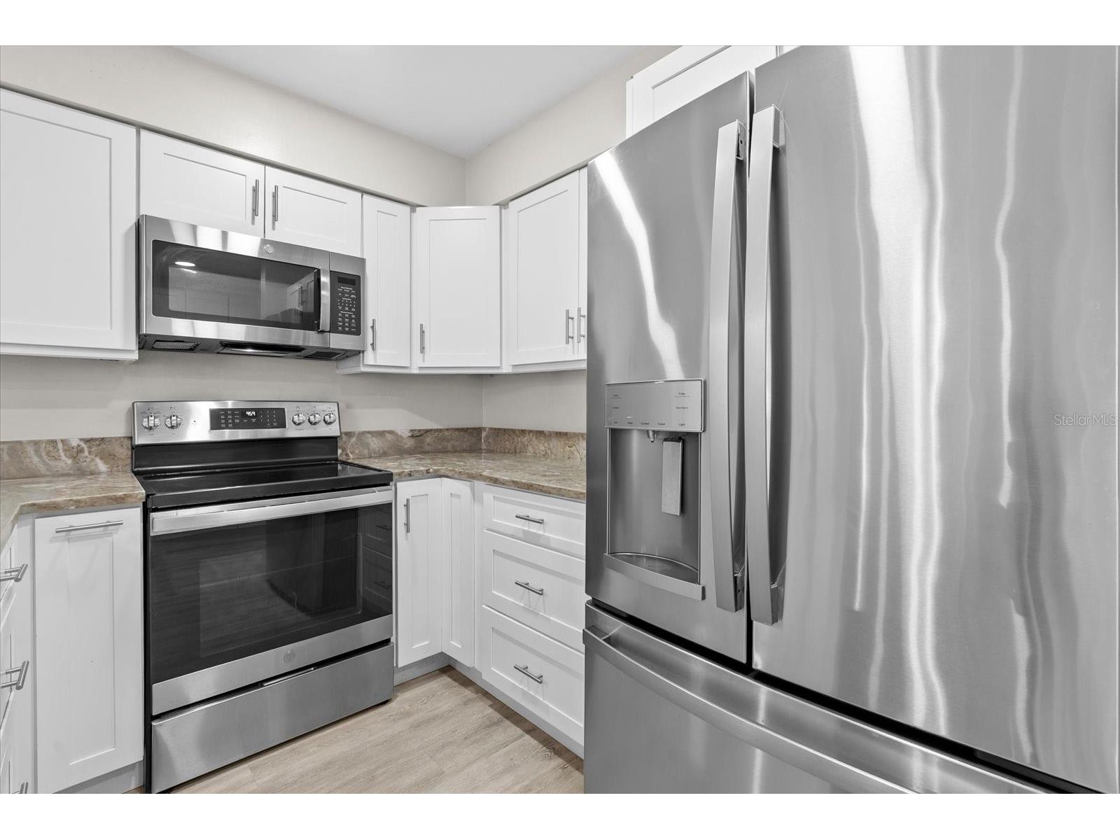 6304 Sun Eagle Lane #19B Bradenton FL 34210 A4684459 image25