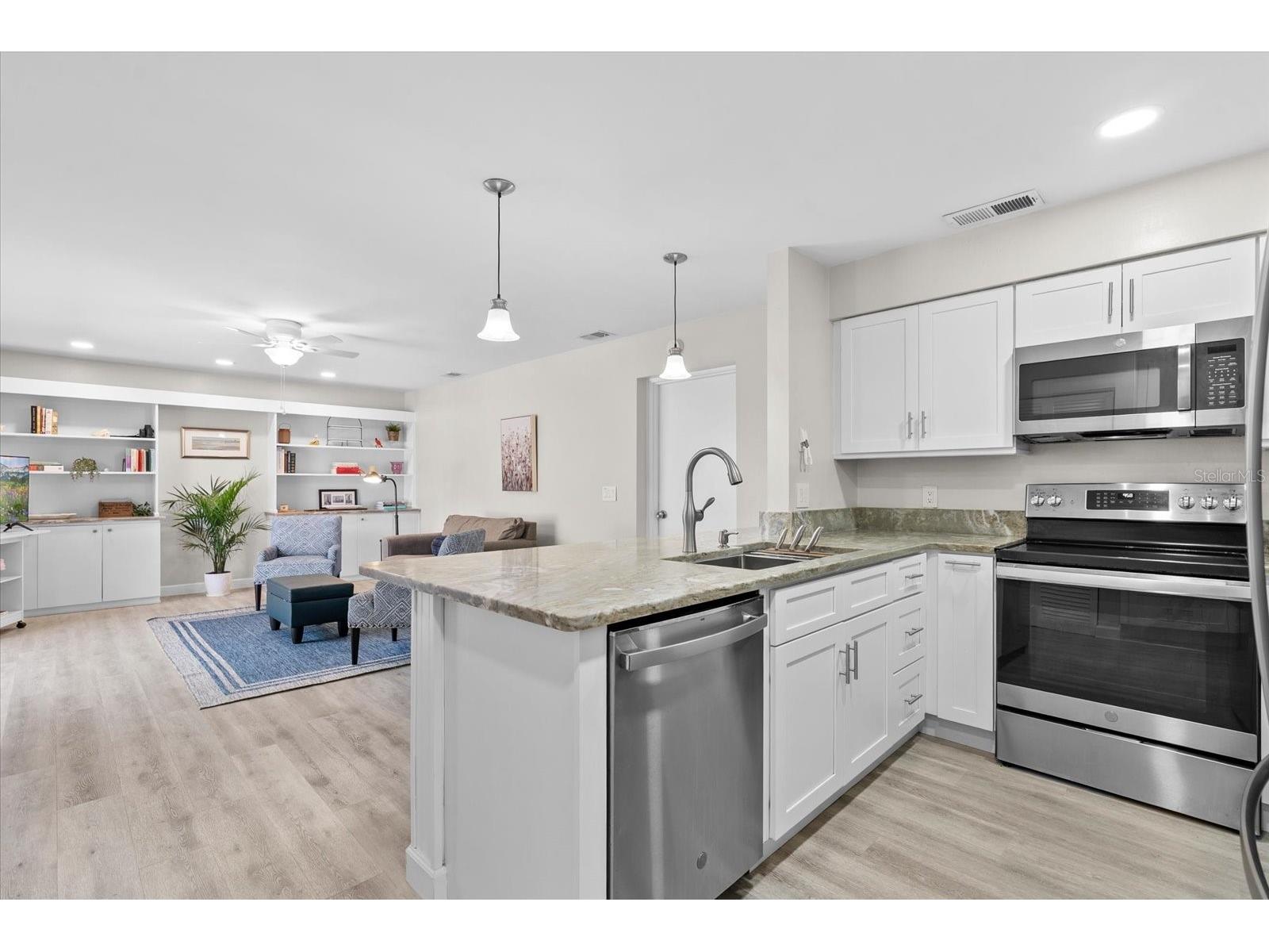 6304 Sun Eagle Lane #19B Bradenton FL 34210 A4684459 image27