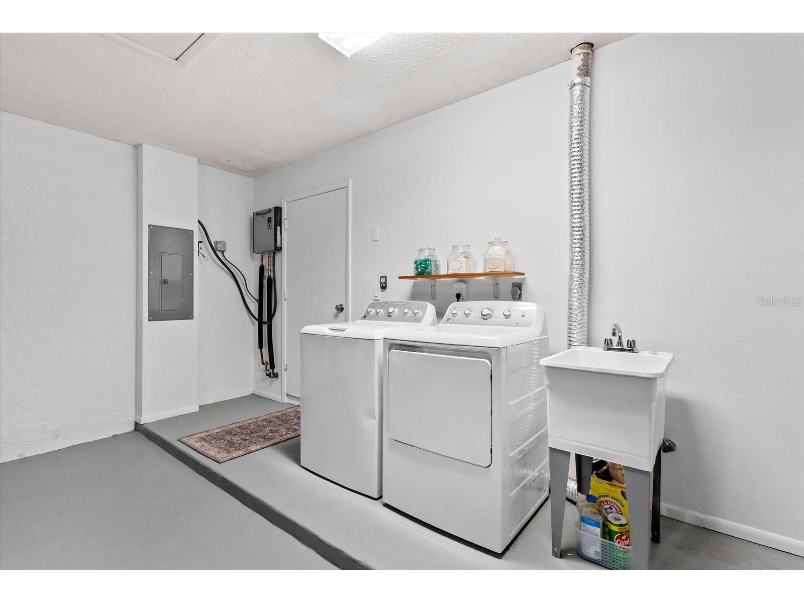 6304 Sun Eagle Lane #19B Bradenton FL 34210 A4684459 image38