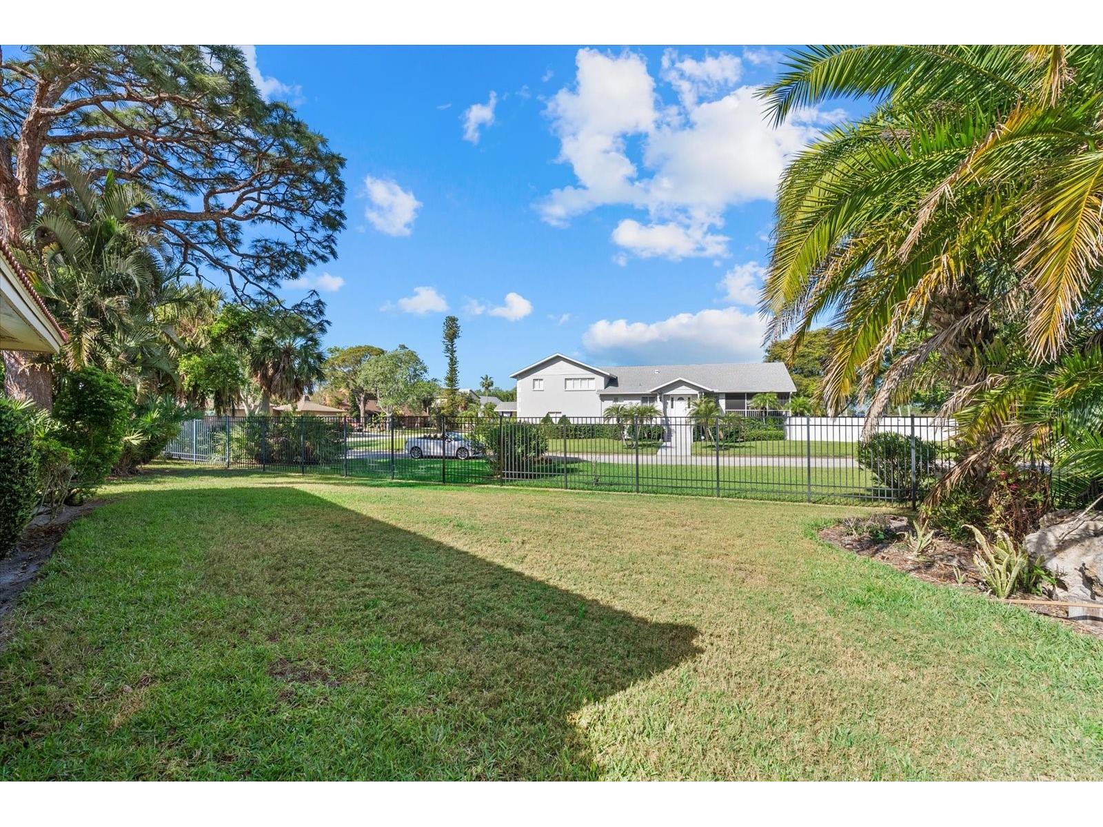 6304 Sun Eagle Lane #19B Bradenton FL 34210 A4684459 image47