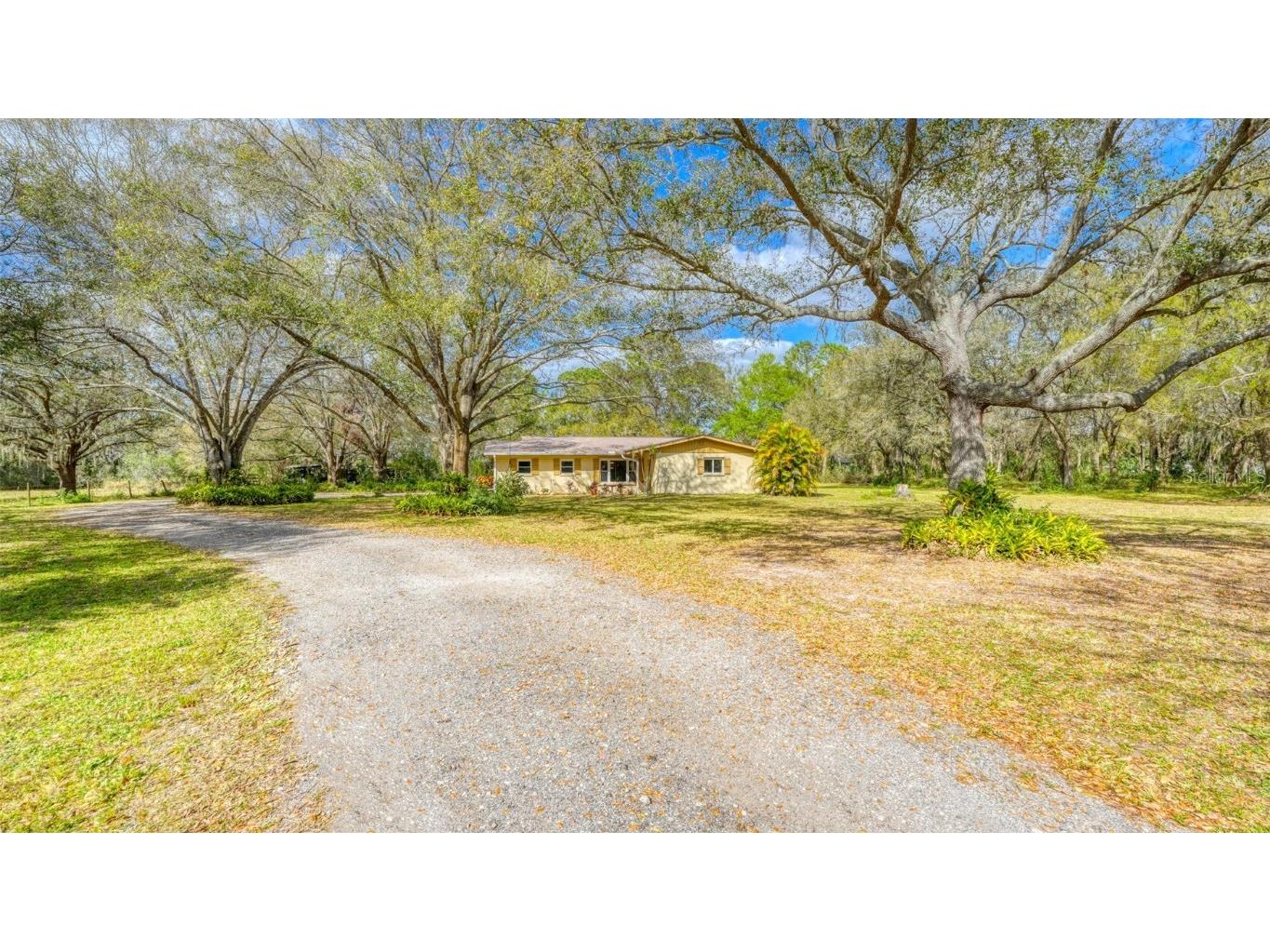 6305 13th Avenue E Bradenton FL 34208 A4560963 image1