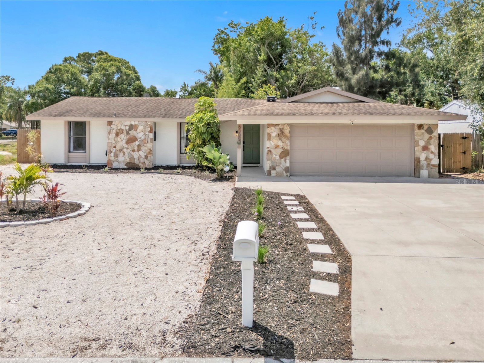 6305 36th Avenue W Bradenton FL 34209 FC317690 image1