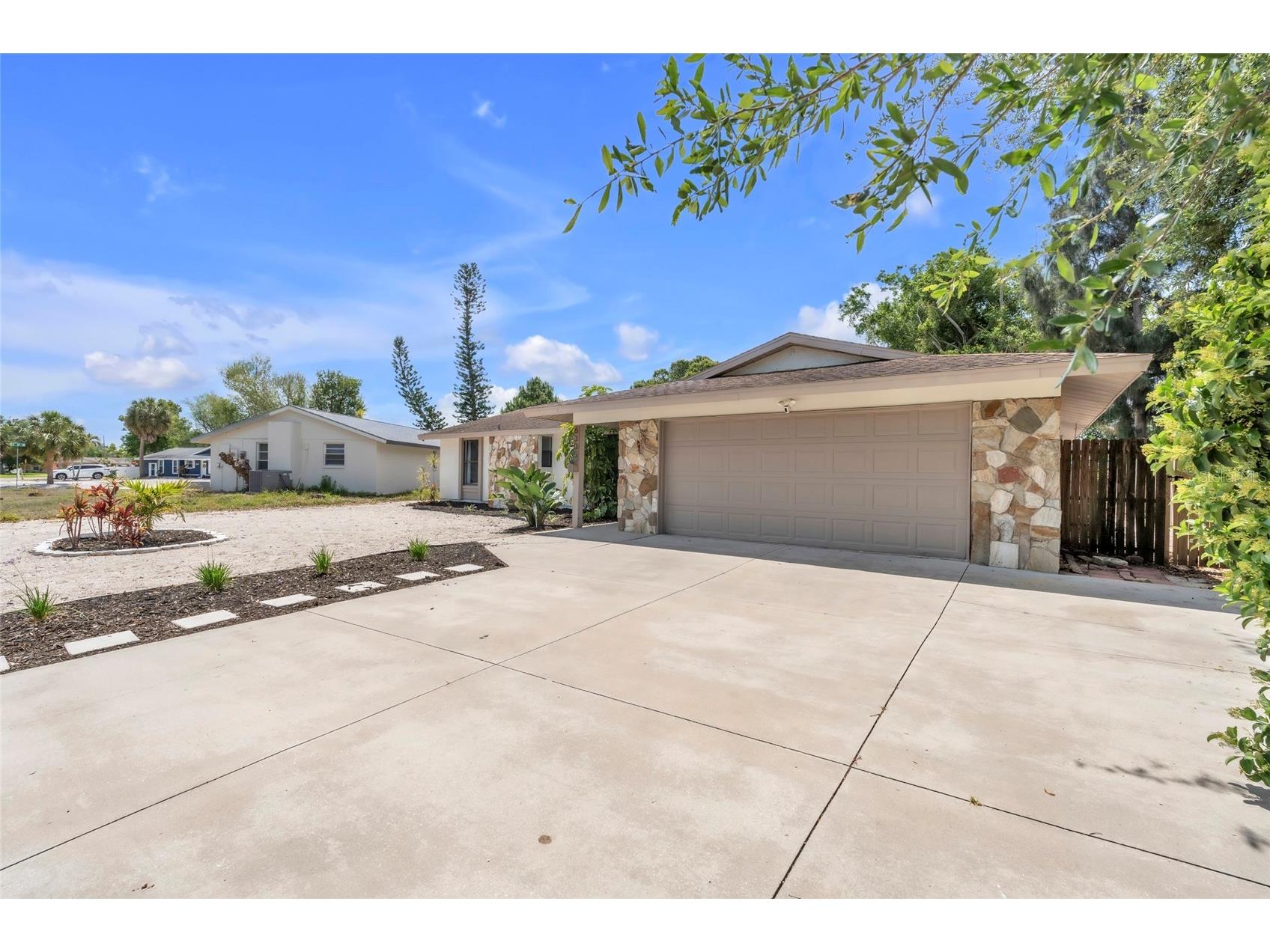 6305 36th Avenue W Bradenton FL 34209 FC317690 image2