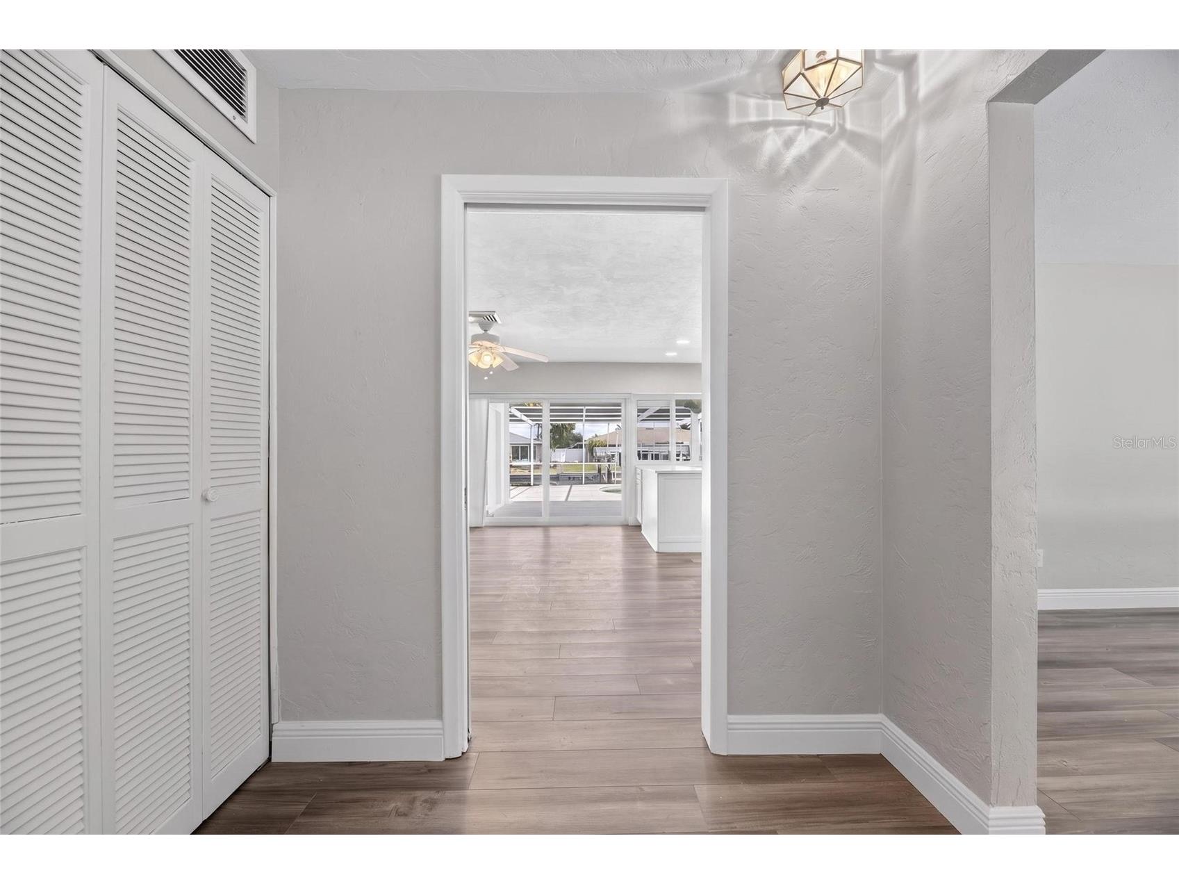6305 Cottonwood Lane Apollo Beach FL 33572 TB8506450 image10