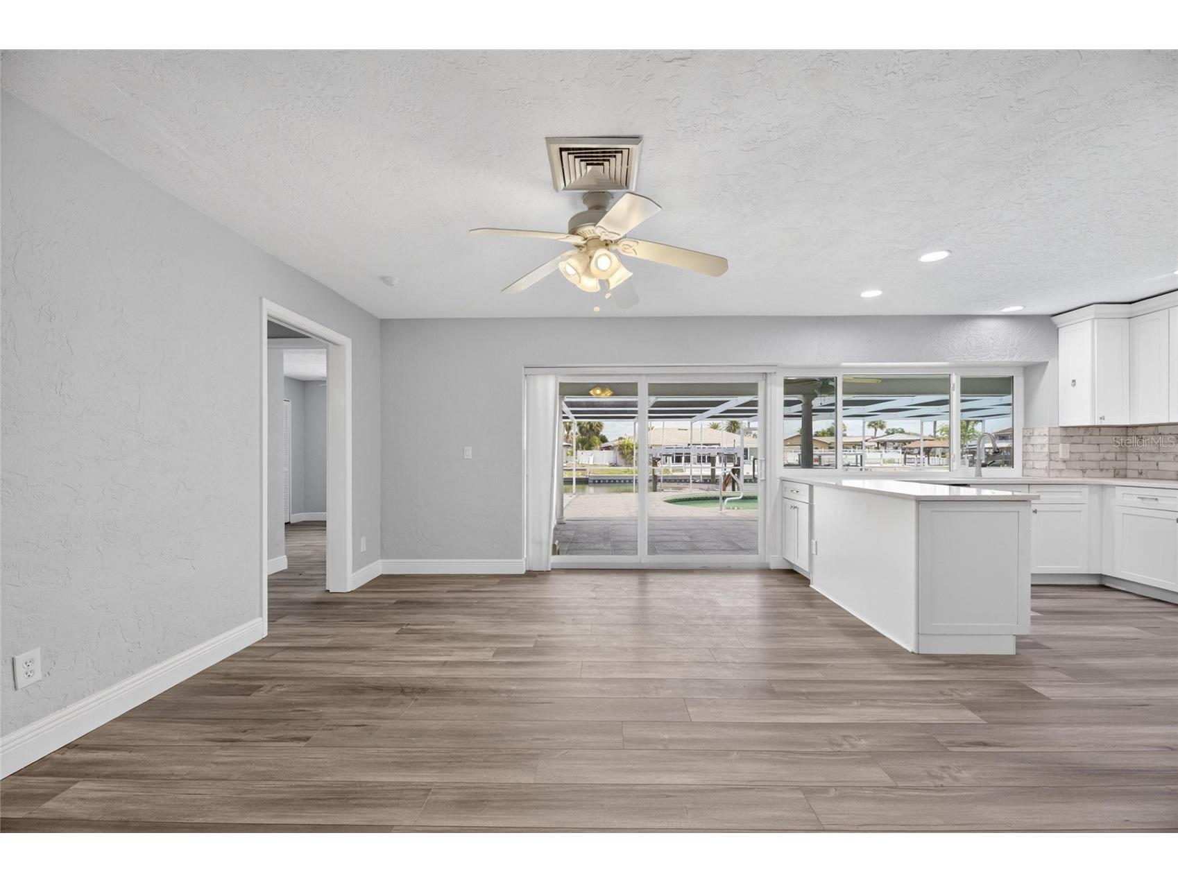 6305 Cottonwood Lane Apollo Beach FL 33572 TB8506450 image12