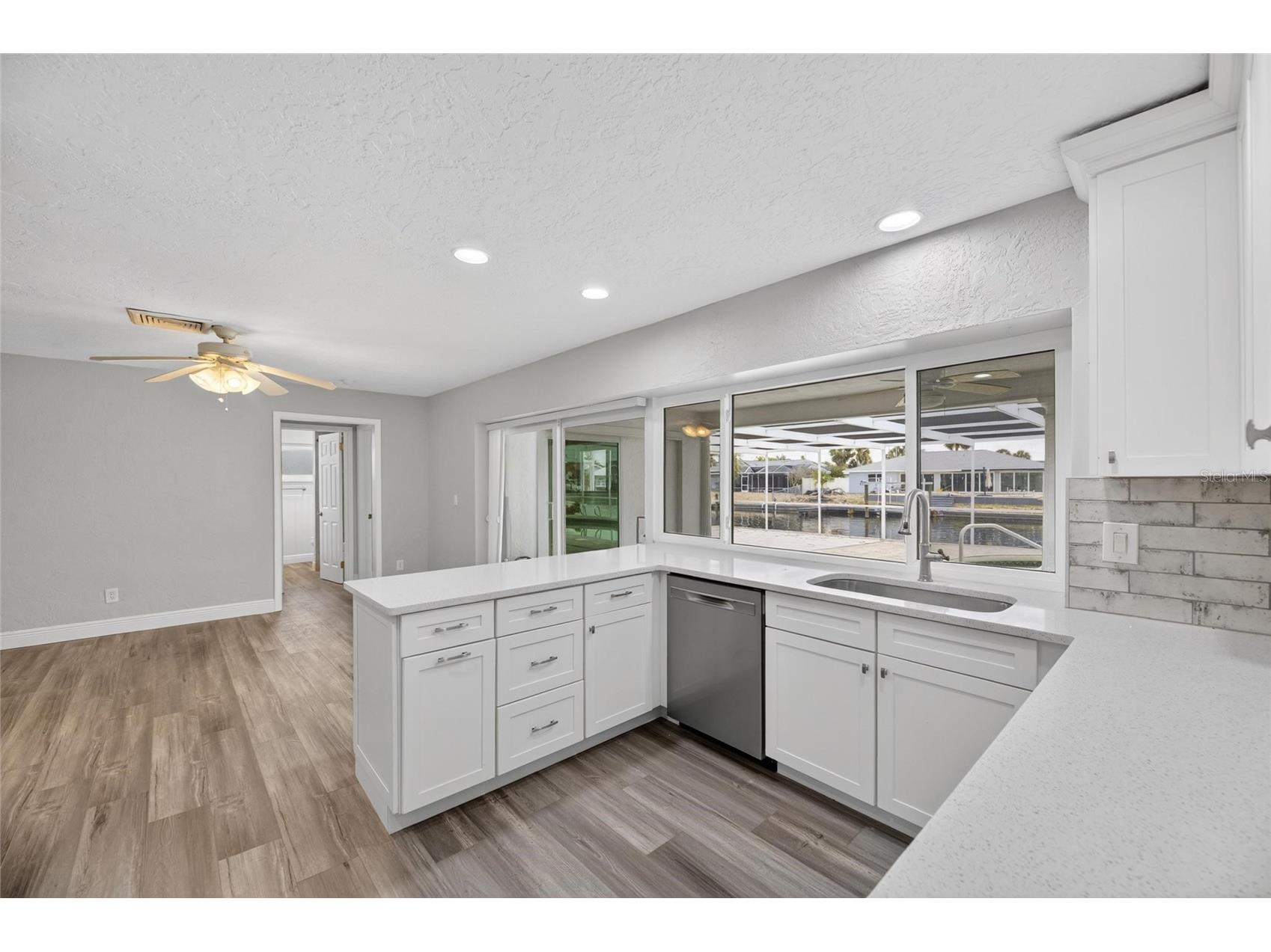 6305 Cottonwood Lane Apollo Beach FL 33572 TB8506450 image19