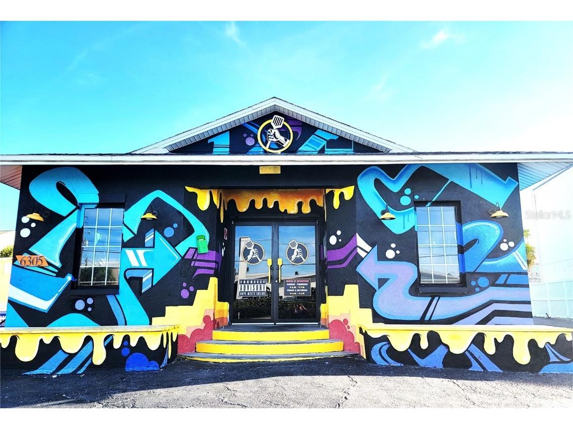 6305 Gulf Boulevard Saint Pete Beach FL 33706 A4583300 image1