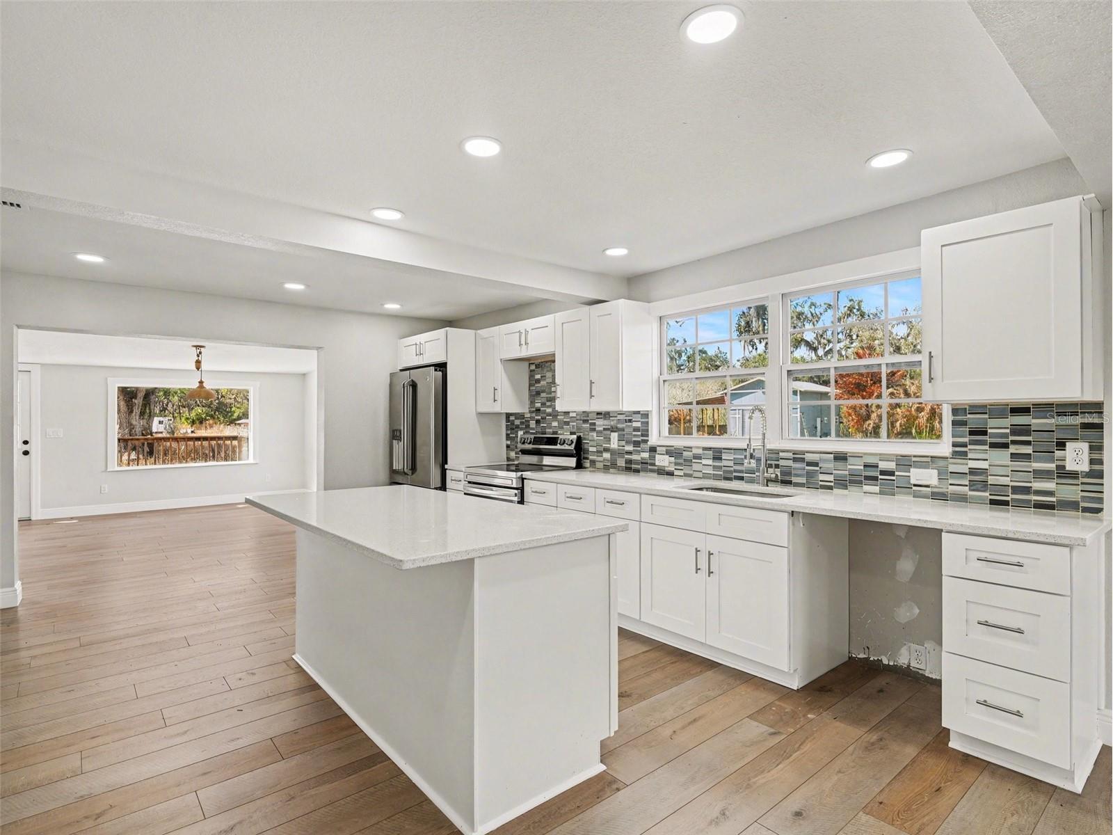 6305 Jim Davis Road Parrish FL 34219 TB8478914 image8