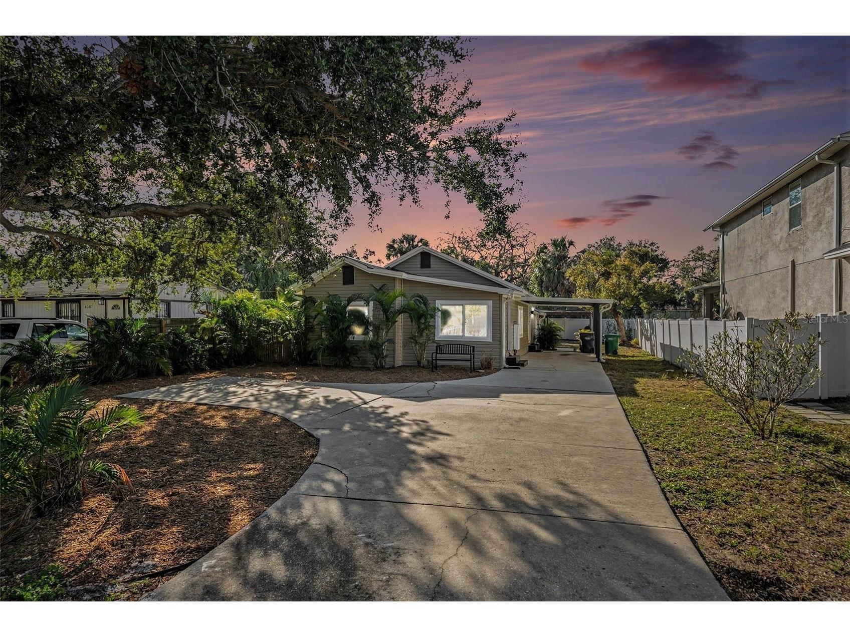 6305 S Macdill Avenue Tampa FL 33611 TB8491622 image26