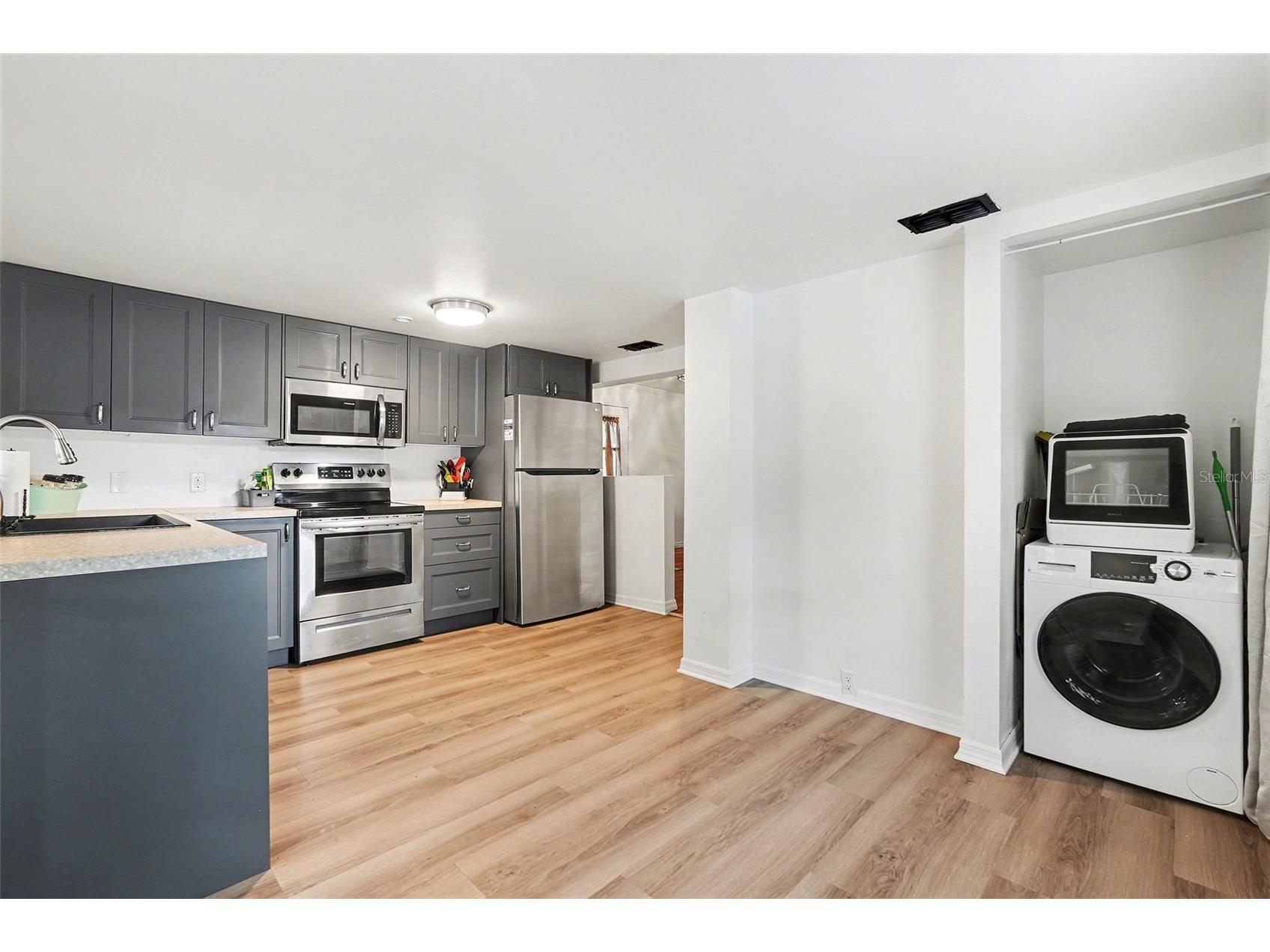 6305 S Macdill Avenue Tampa FL 33611 TB8491622 image7